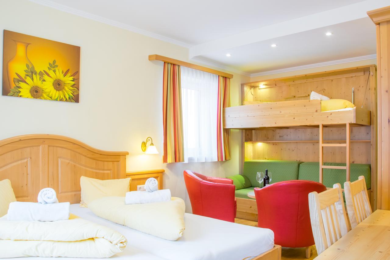 Hotel Gell Tweng Luaran gambar